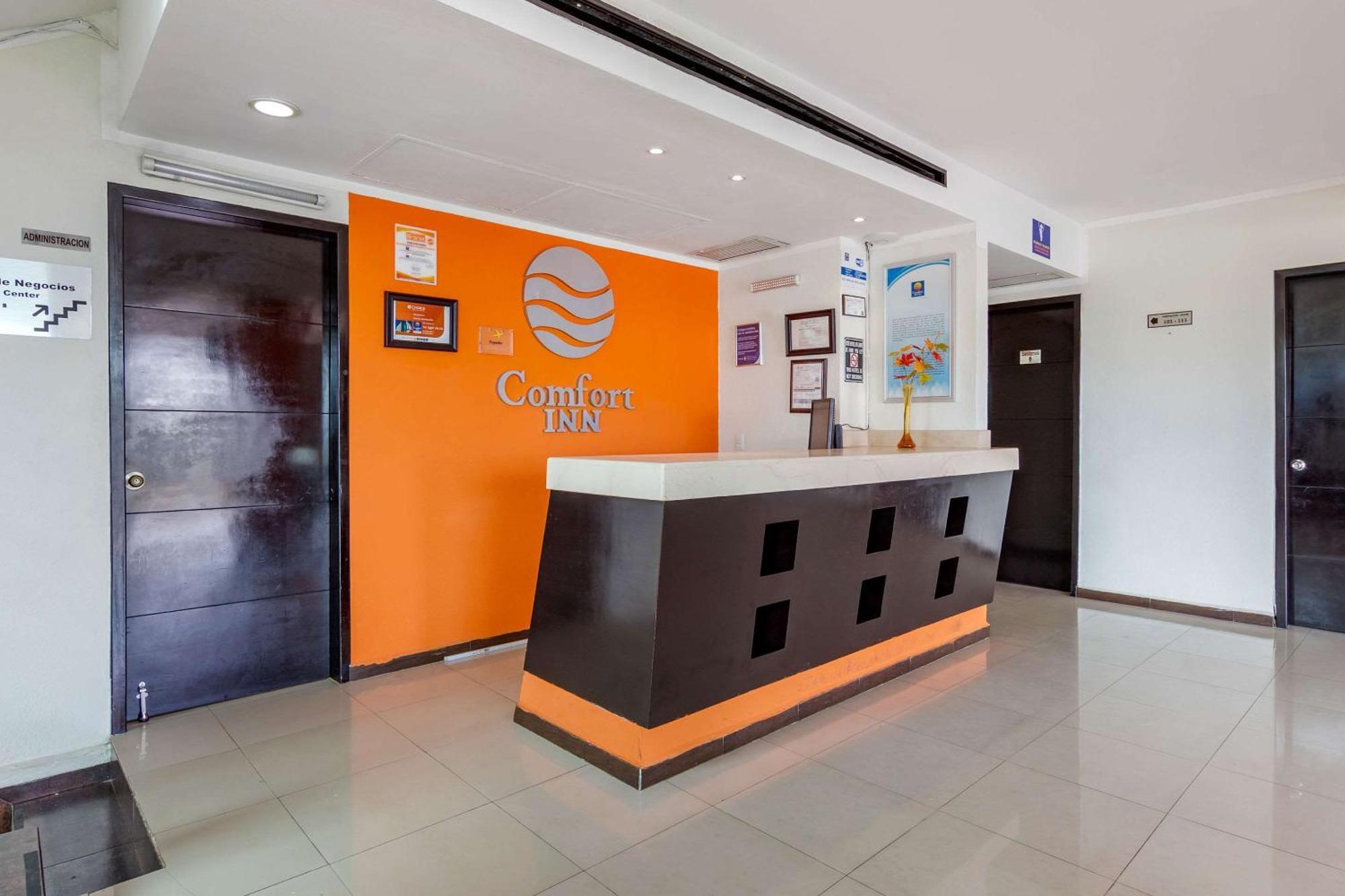 Comfort Inn Cancun Aeropuerto Ngoại thất bức ảnh